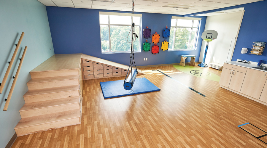 https://childrenswi.org/-/media/chwlibrary/images/medical-care/physical-and-occupational-therapy/physical-therapy-treatment-room.png